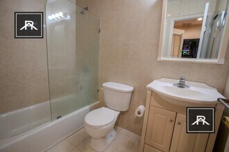 193 Winthrop Rd in Brookline, MA - Building Photo - Building Photo