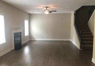 1207 Weatherford St in Auburn, AL - Building Photo - Building Photo