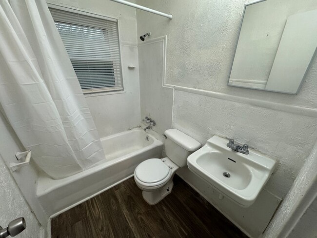 property at 6833 6th Ct S