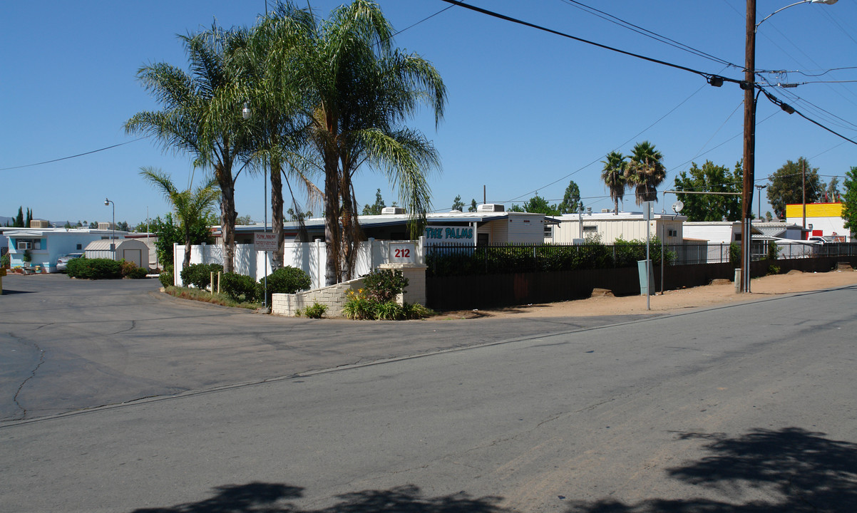 212 S 2nd St in El Cajon, CA - Building Photo