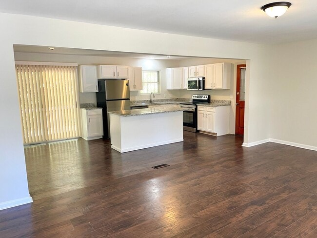 property at 5435 Winstead Ct SW