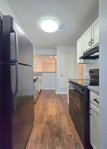 5801 Shadydell Dr in Fort Worth, TX - Building Photo - Building Photo