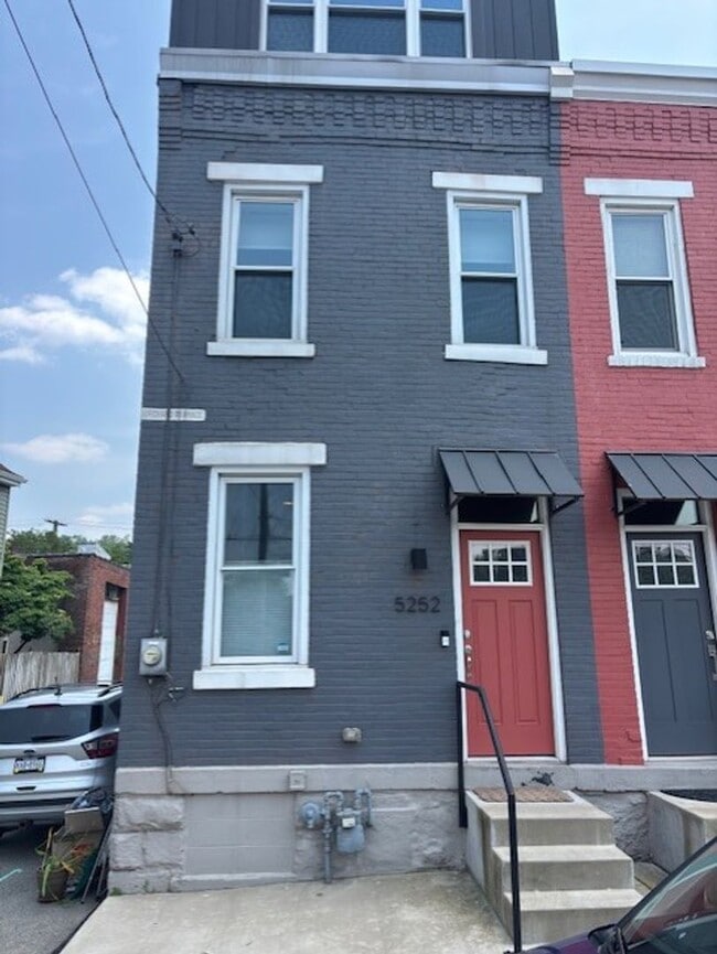 property at 5252 Harrison St