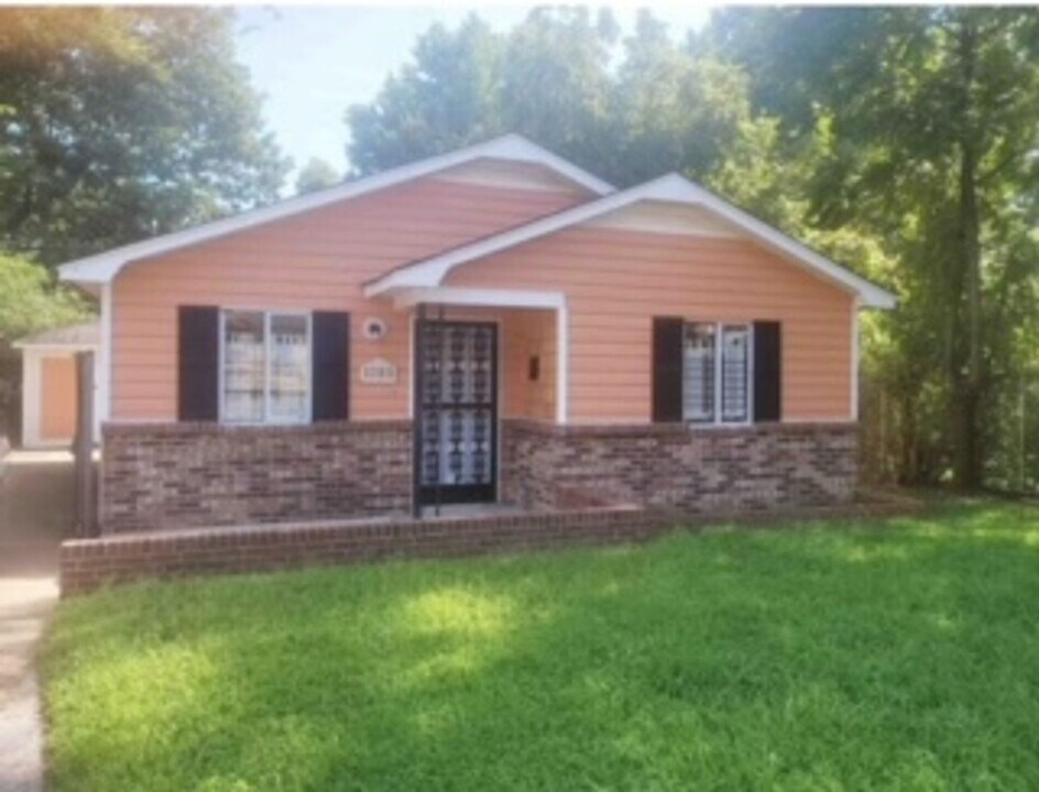 1393 Gold Ave in Memphis, TN - Building Photo