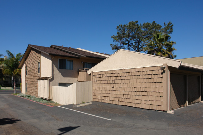 250 S Sierra Ave in Solana Beach, CA - Building Photo - Building Photo