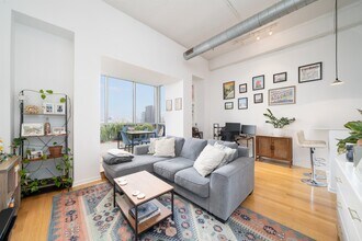 689 Marin Blvd in Jersey City, NJ - Building Photo - Building Photo