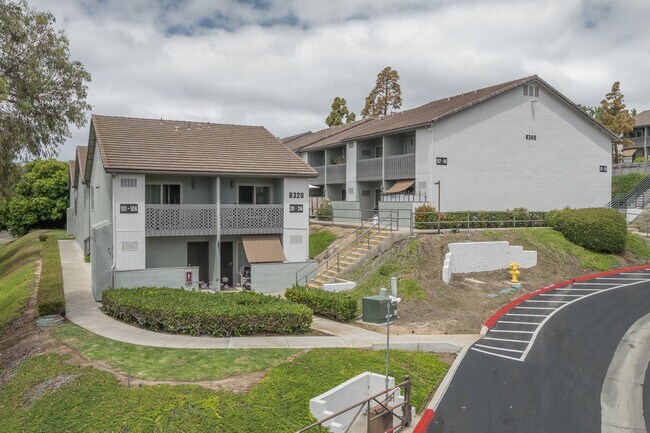 The Outlook at Mission Valley Apartments in San Diego, CA - Building Photo - Building Photo