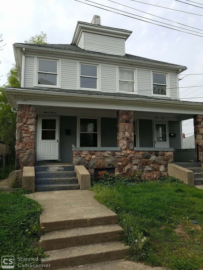 property at 1513-1515 Tacoma St