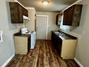 1602 W 9th Ave in Pine Bluff, AR - Building Photo - Building Photo