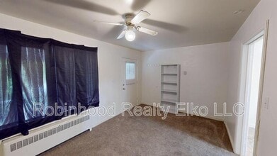 345 Maple St in Elko, NV - Building Photo - Building Photo
