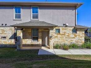 408 Epiphany Ln in Pflugerville, TX - Building Photo - Building Photo