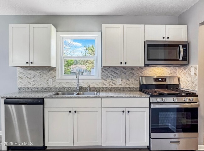 property at 1602 Forbes Ct