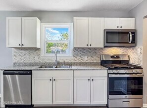 1602 Forbes Ct in Wilmington, NC - Building Photo - Building Photo