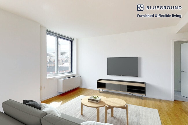 27 Barker Ave in White Plains, NY - Foto de edificio - Building Photo