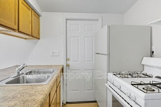 1662 N Beverly Ave in Tucson, AZ - Building Photo - Building Photo