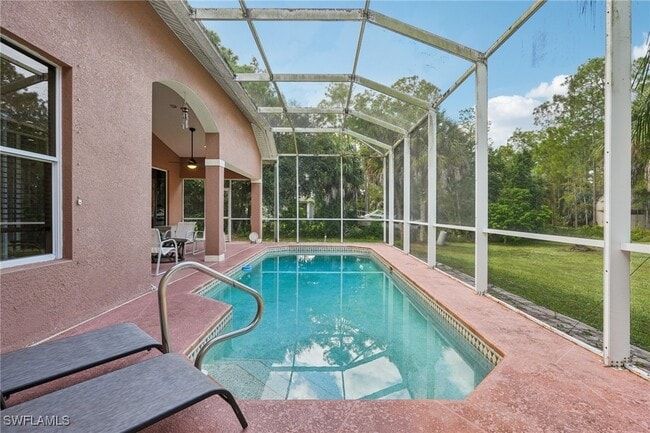 2621 Golden Gate Blvd W in Naples, FL - Building Photo - Building Photo