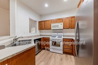 26396 Arboretum Way in Murrieta, CA - Building Photo - Building Photo