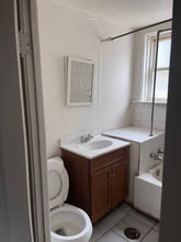 9301 Washington Ave in Brookfield, IL - Foto de edificio - Building Photo