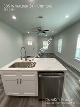 505 W Walker St in Denison, TX - Building Photo - Building Photo