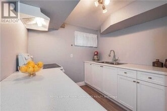 52 Tweedrock Crescent in Toronto, ON - Building Photo - Building Photo
