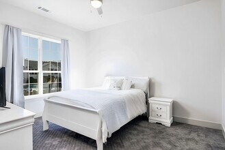 1514 E 15th St, Unit 10 in Plano, TX - Building Photo - Building Photo