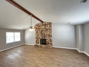 105 Bellhurst Cir in Meridianville, AL - Building Photo - Building Photo