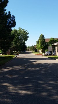 Sandhurst Apartments photo'