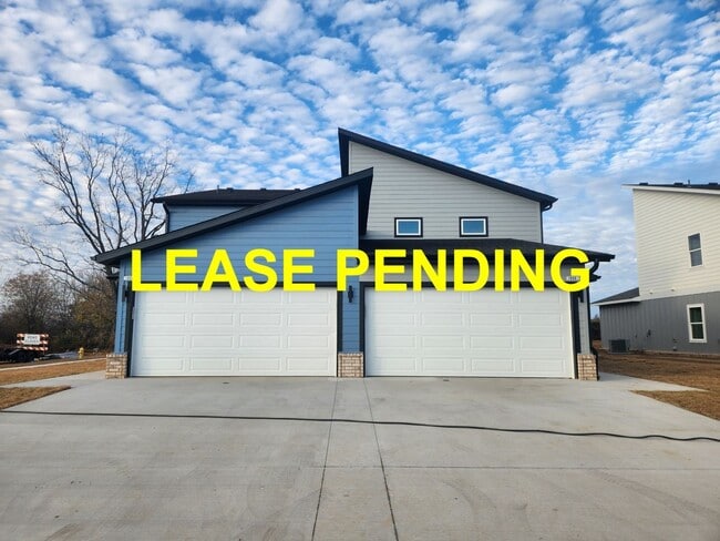 property at 1608 SW Casuarina Dr