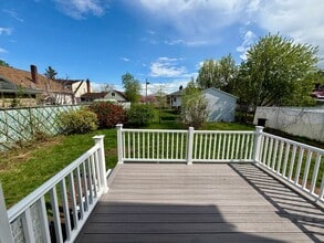 13 Roosevelt Ave in Lodi, NJ - Foto de edificio - Building Photo