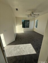 33432 Winston Way, Unit C in Temecula, CA - Building Photo - Building Photo