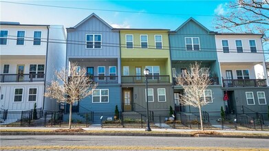 1394 Cozy Cir SE in Atlanta, GA - Foto de edificio - Building Photo