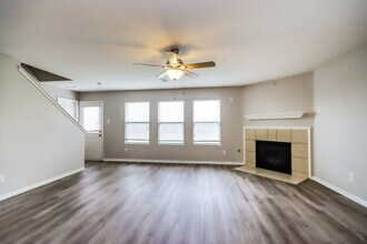 4923 Conifer Ridge Way in Humble, TX - Building Photo - Building Photo