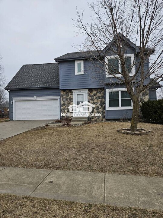 1705 NE Cortina Dr in Ankeny, IA - Foto de edificio