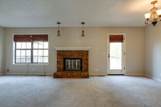 116 Maple Way N in Hendersonville, TN - Building Photo - Building Photo