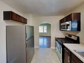 7932 Long Ave in Burbank, IL - Building Photo - Building Photo