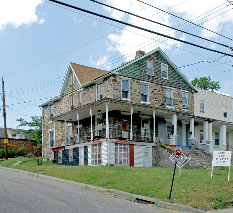 2838 Washington Blvd in Baltimore, MD - Building Photo