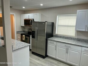 2280 Hazelwood Ct in Titusville, FL - Building Photo - Building Photo