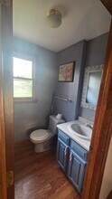 19 Blackstone St in Mendon, MA - Building Photo - Building Photo