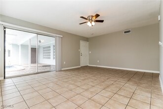 1450 Mandel Rd in Ft. Myers, FL - Building Photo - Building Photo