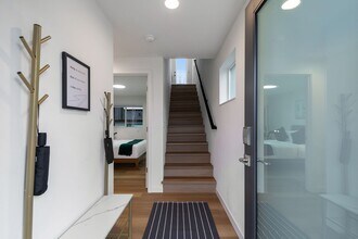 7510 43rd Ave S in Seattle, WA - Building Photo - Building Photo