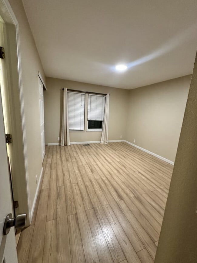 273 S Newark Cir in Aurora, CO - Building Photo - Building Photo