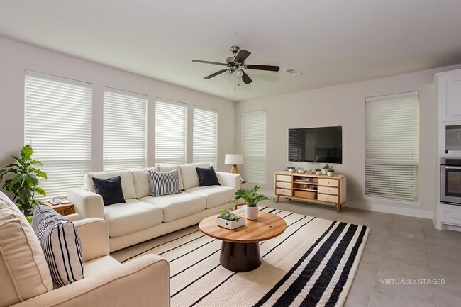 3412 Damsel Sauvage Ln in Lewisville, TX - Building Photo - Building Photo