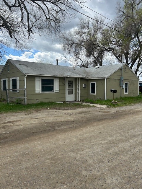 property at 734 Winemiller Ln