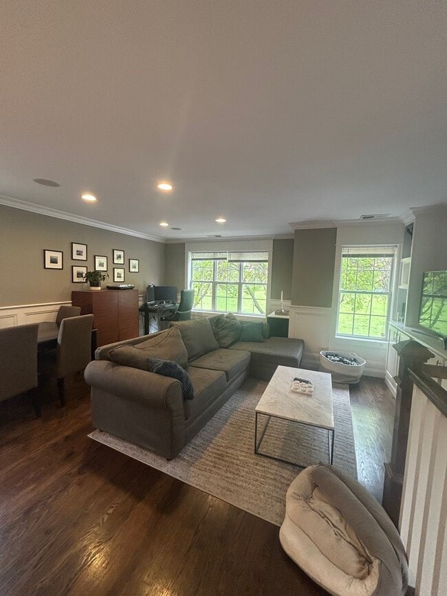 1485 N Larrabee St in Chicago, IL - Building Photo - Building Photo