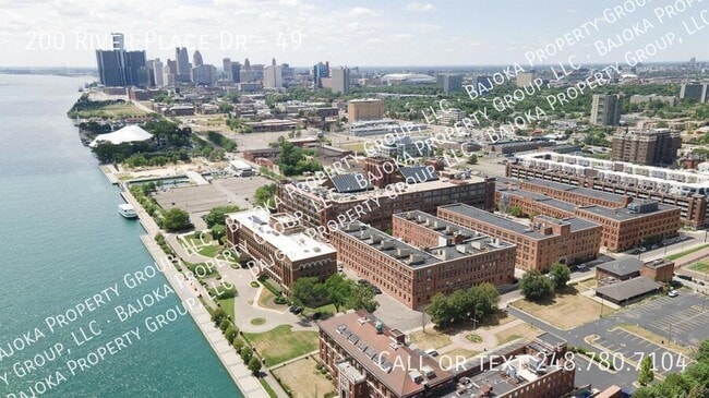 property at 200 River Pl Dr