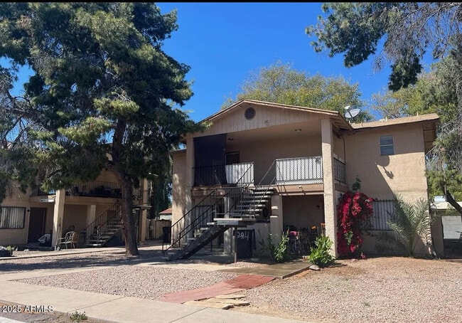 property at 532 S Mesa Dr