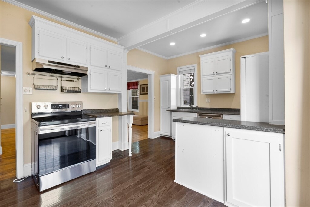 61 Donnybrook Rd, Unit 61 in Boston, MA - Building Photo