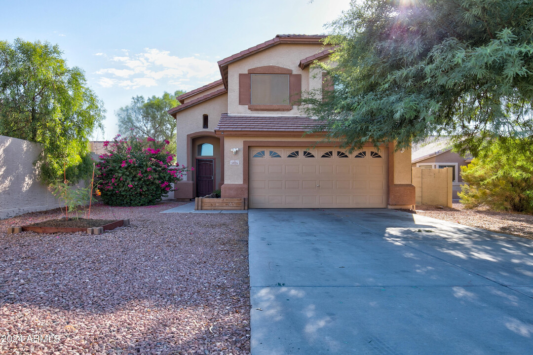 5935 S 249th Ln in Buckeye, AZ - Foto de edificio