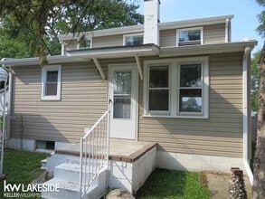 18270 Sycamore St in Roseville, MI - Building Photo - Building Photo