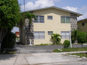 1029 NW 5th St in Miami, FL - Building Photo - Building Photo